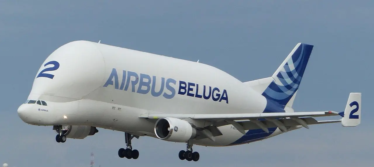 Airbus and Boeing delays drive fears of air cargo capacity crunch - Financial Times