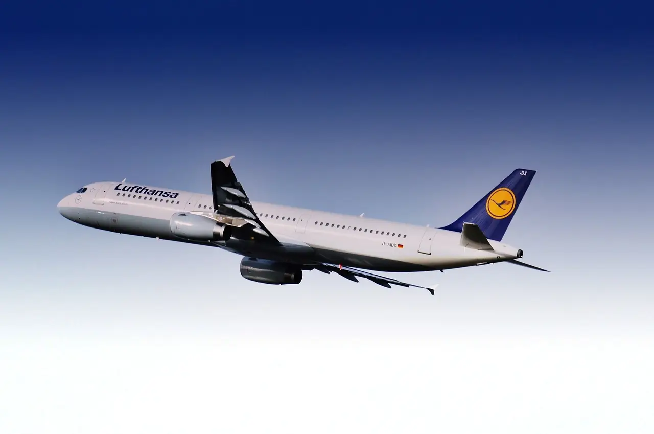 QAIA Passenger Traffic Edges Up in September Amid Dips in Aircraft Movements, Cargo Volumes - وكالة الانباء الاردنية